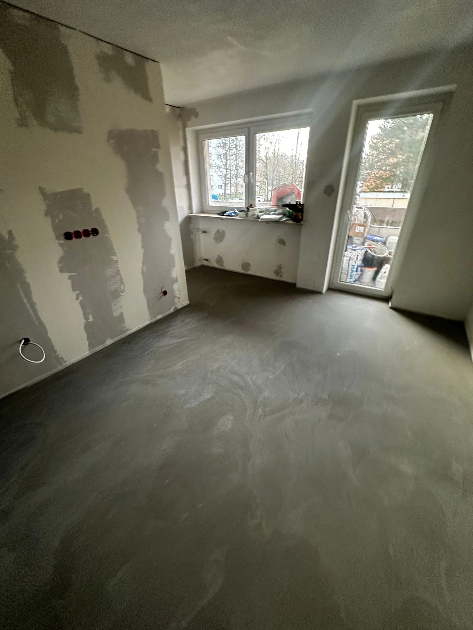 Wohnung in München mit vorbereiteten Wänden und Boden